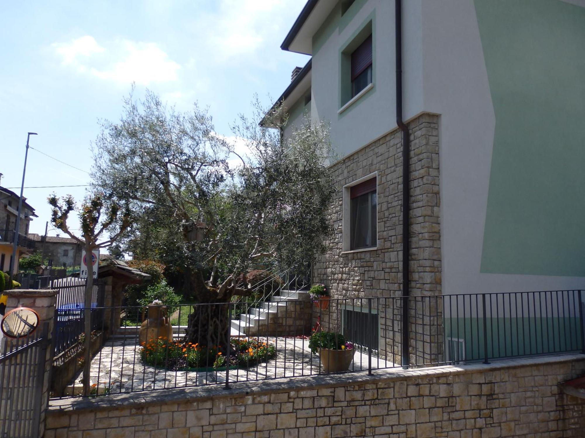 Riflessi D'Arte Bed and Breakfast Provaglio d'Iseo Buitenkant foto