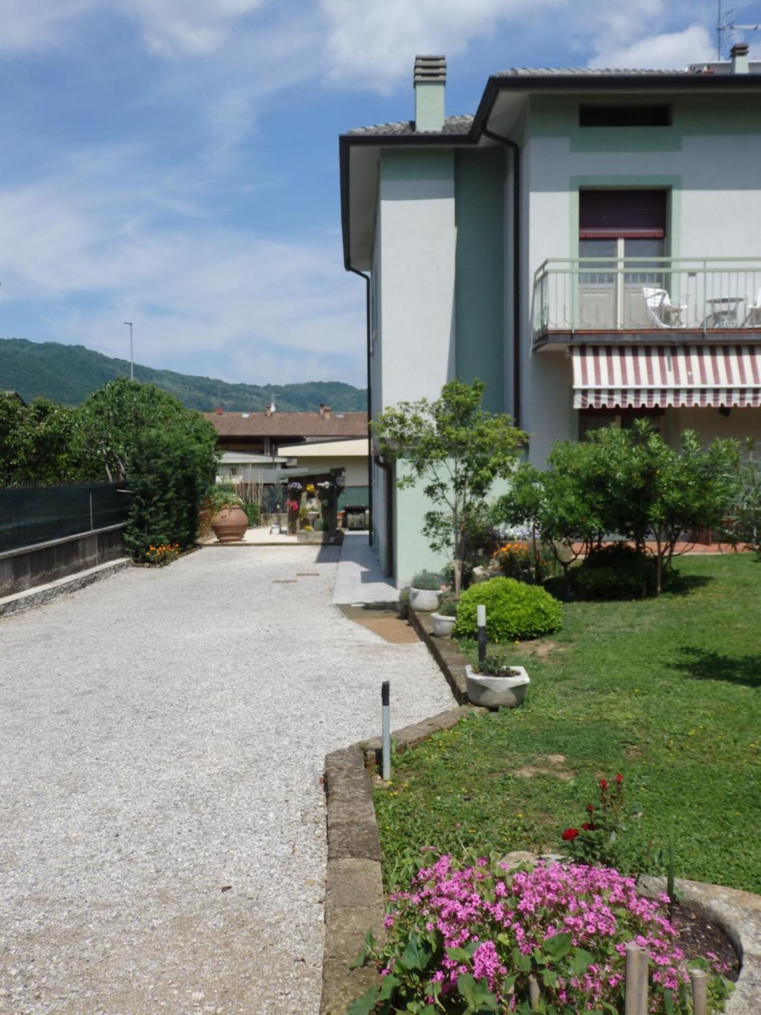 Riflessi D'Arte Bed and Breakfast Provaglio d'Iseo Buitenkant foto