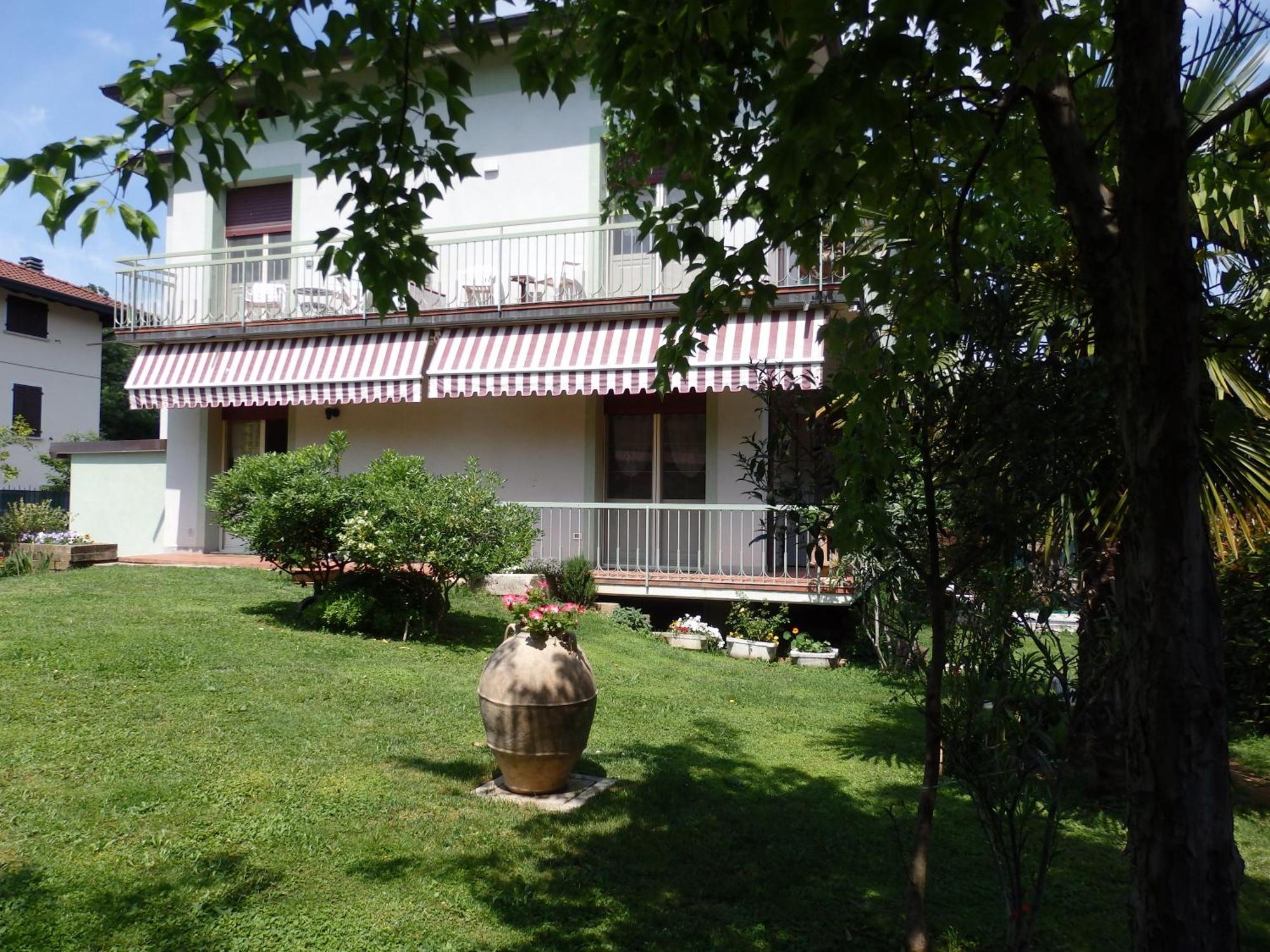 Riflessi D'Arte Bed and Breakfast Provaglio d'Iseo Buitenkant foto