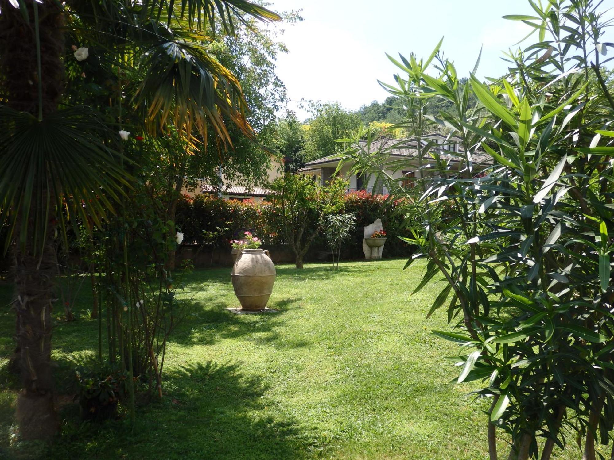 Riflessi D'Arte Bed and Breakfast Provaglio d'Iseo Buitenkant foto